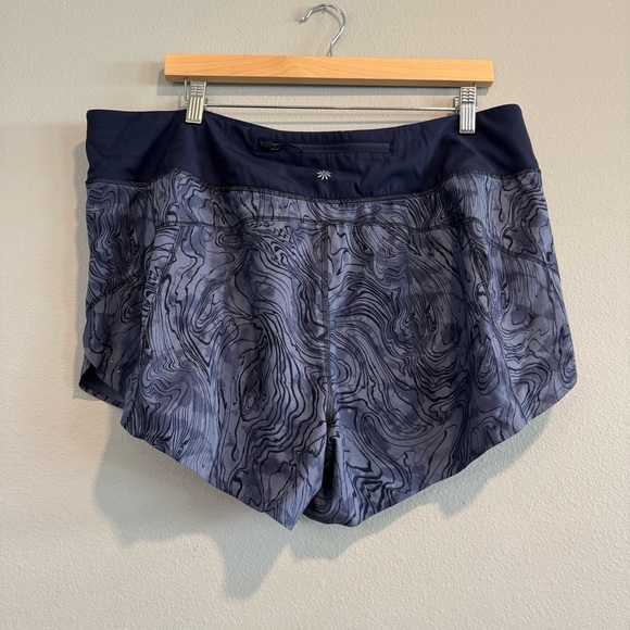 Athleta Run With It Printed Shorts Lined 3.5” XL - Picture 2 of 6